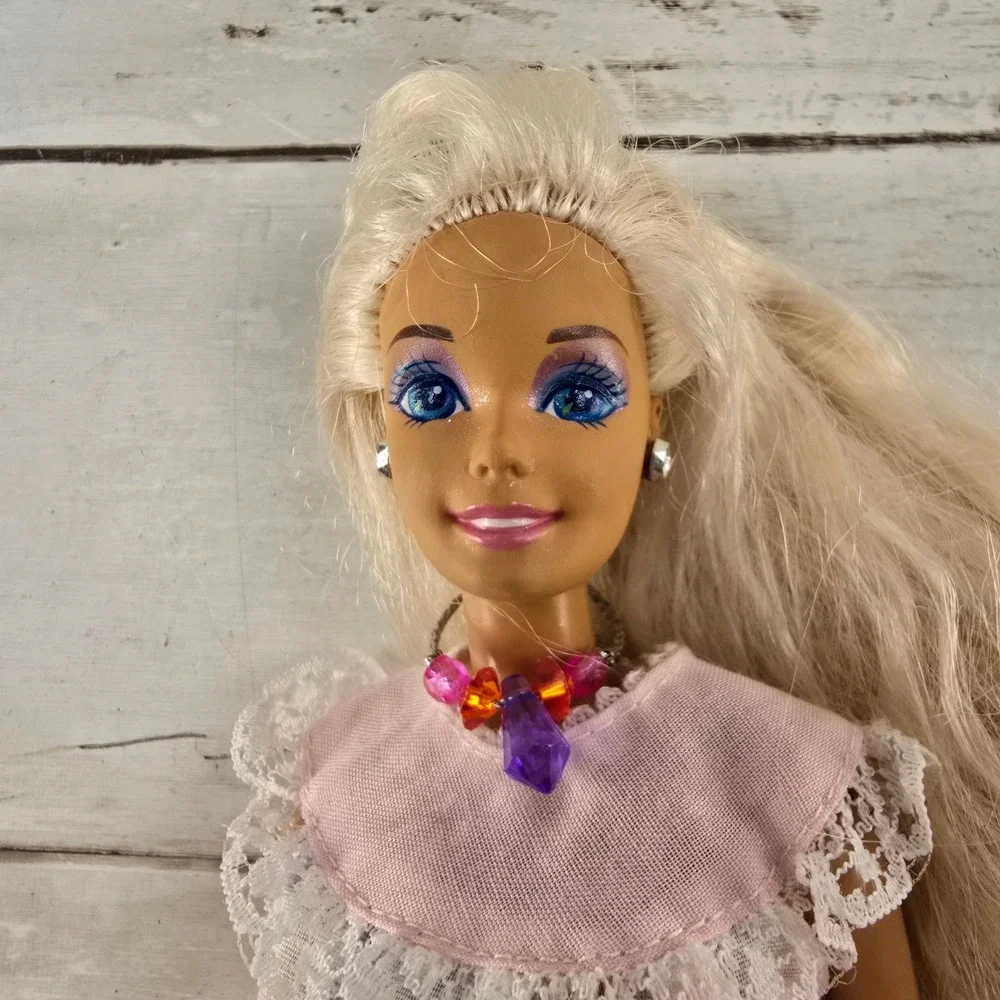 Barbie mattel doll